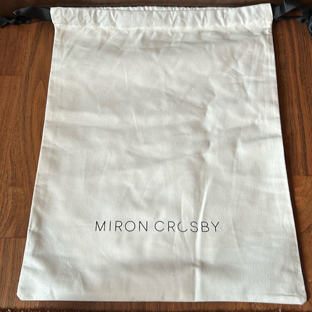 Miron Crosby dust bag